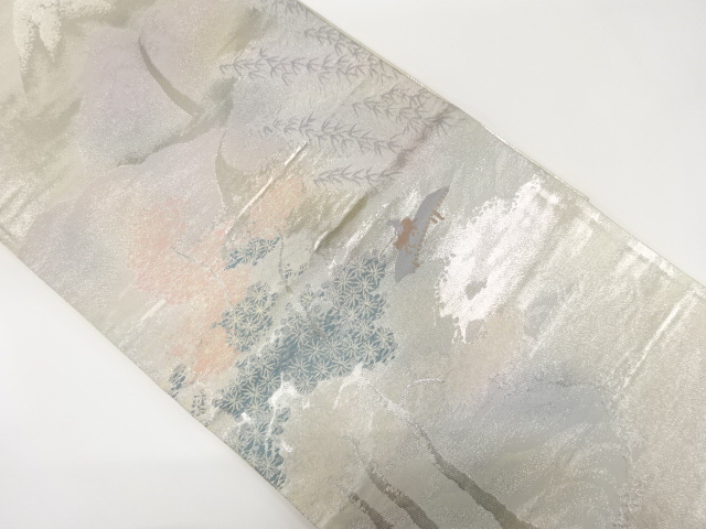 山並に牛・人物模様織り出し　袋帯